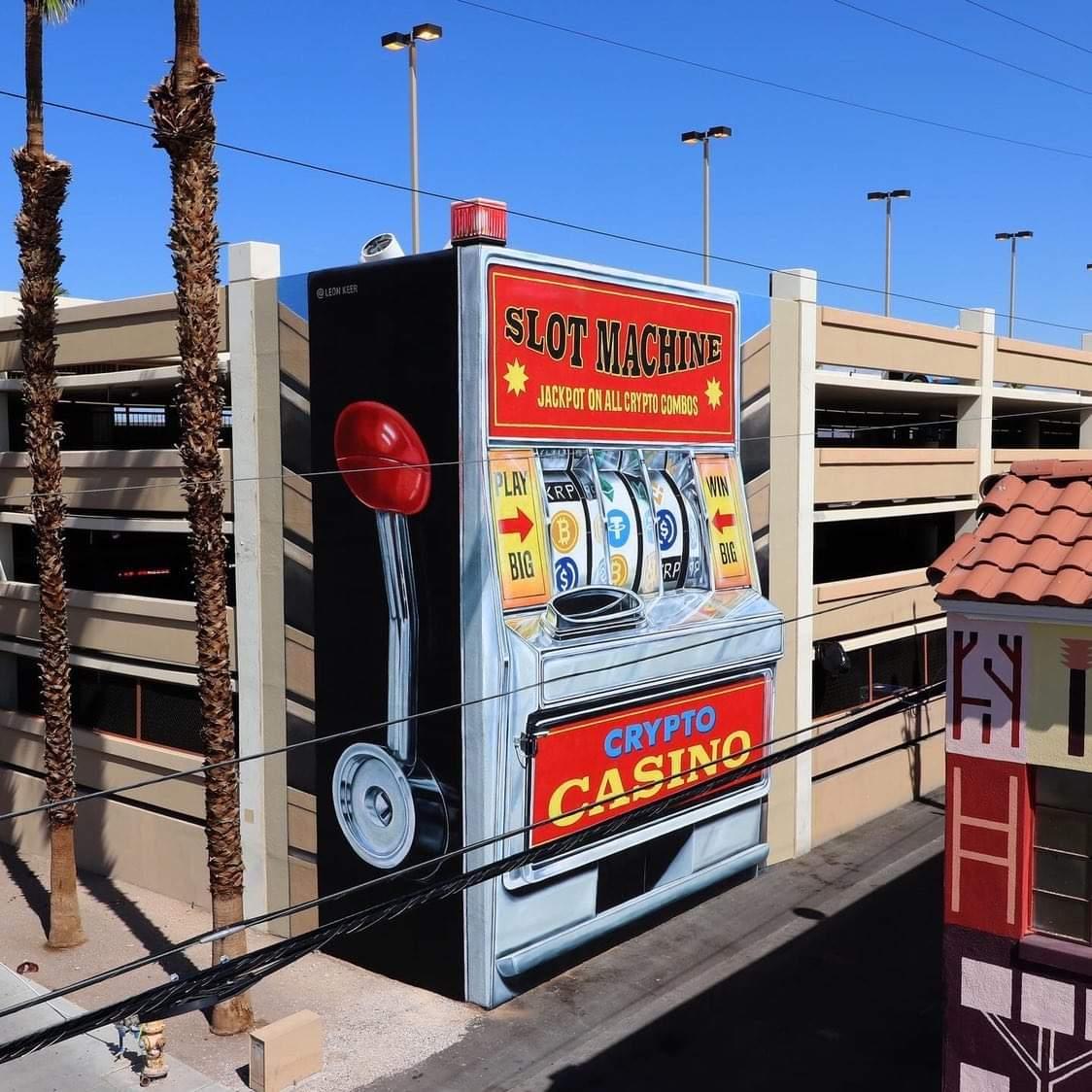 Crypto Casino by Leon Keer - Street Art Cities
